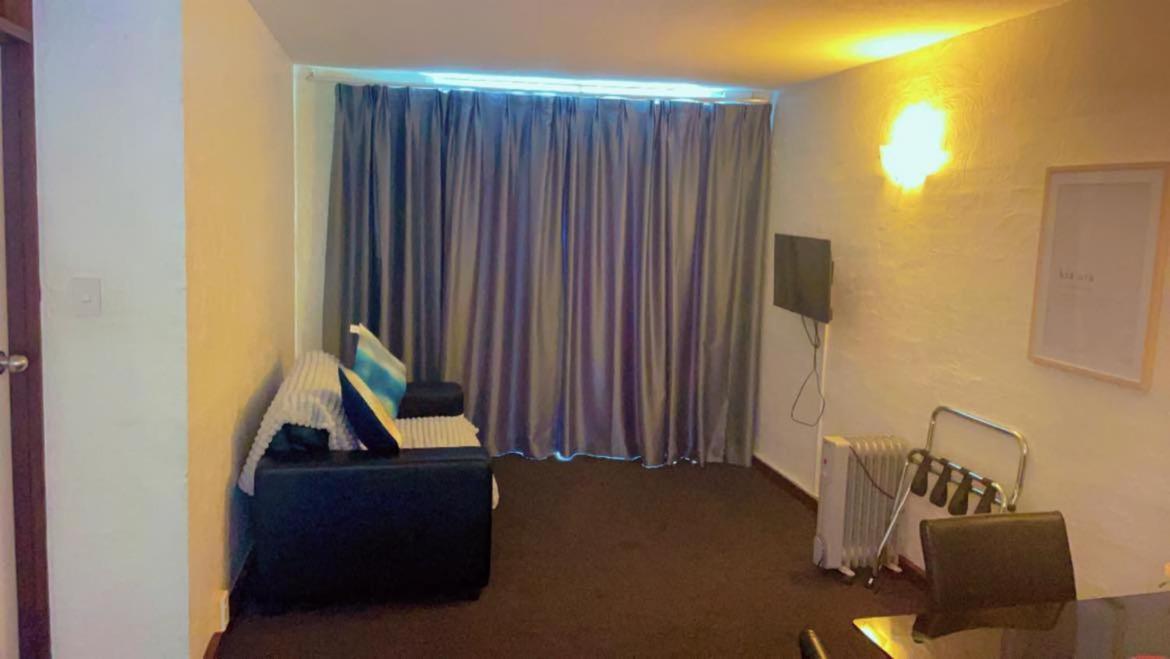 Aaa Mana Motel Поріруа Екстер'єр фото